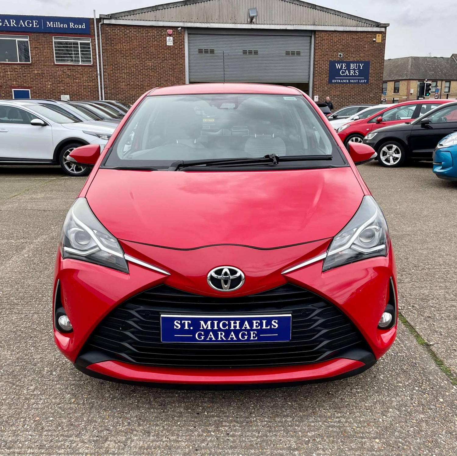 Used Toyota Yaris 2017 for sale - 77880442: Photo 5