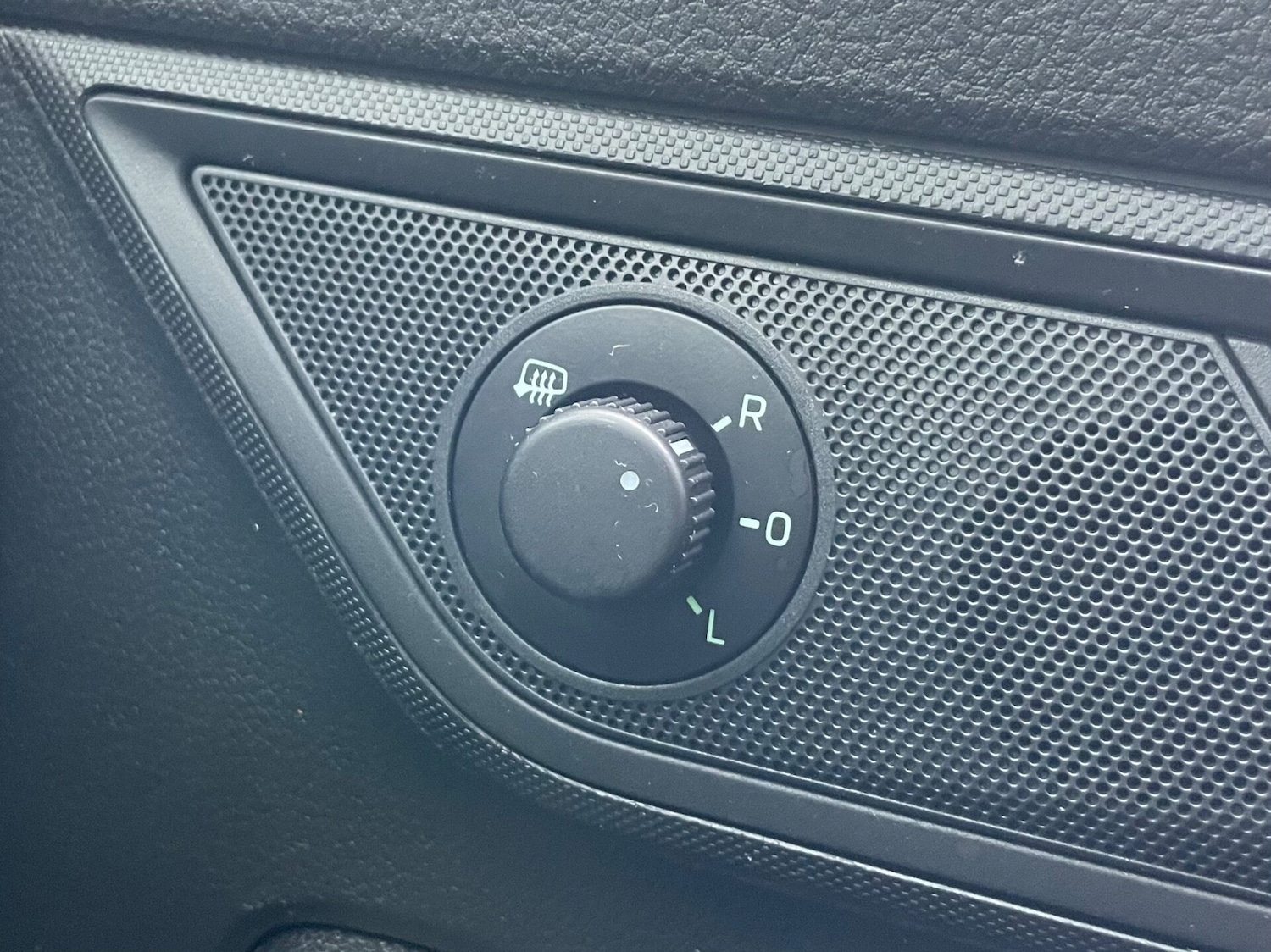 Used Skoda Fabia 2015 for sale - 76651152: Photo 42