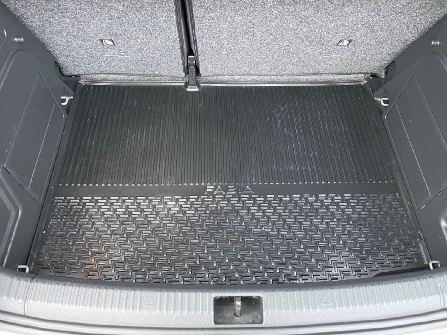 Used Skoda Fabia 2015 for sale - 76651152: Photo 49