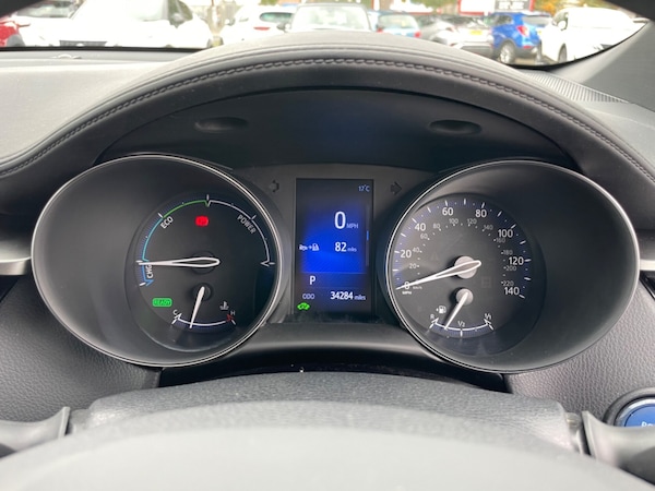 Used Toyota C-HR 2017 for sale - 76185962: Photo 20