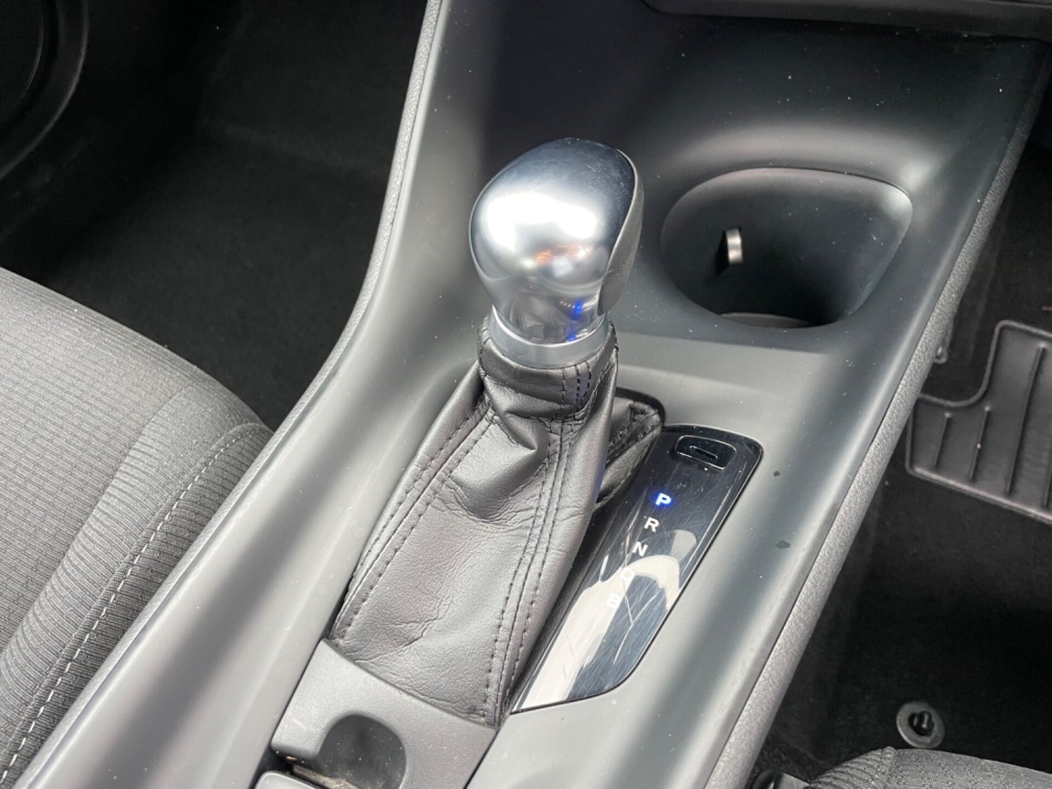 Used Toyota C-HR 2017 for sale - 76185962: Photo 42