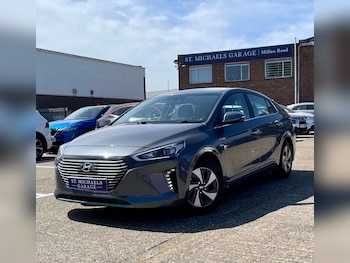 Used Hyundai IONIQ 2017 for sale - 78379900: Photo