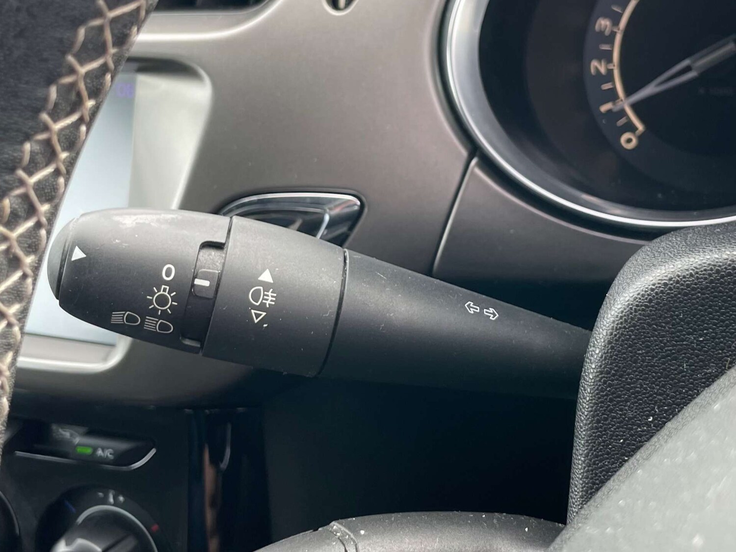 Used DS Automobiles DS 3 2016 for sale - 77975380: Photo 38