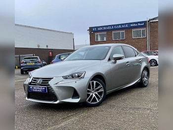 Used Lexus IS 2018 for sale - 78436069: Photo