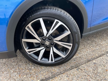 Used SEAT Arona 2023 for sale - 79489709: Photo