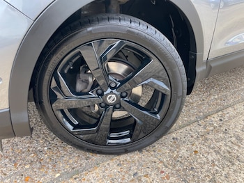 Used Nissan Qashqai 2017 for sale - 76185955: Photo