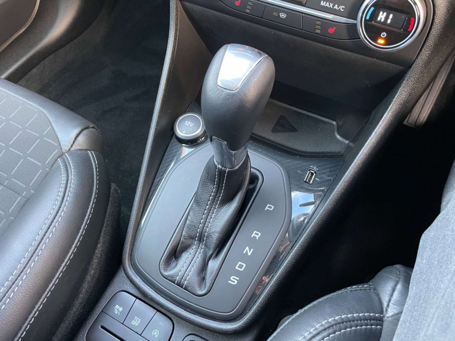 Used Ford Fiesta 2018 for sale - 76957803: Photo 46