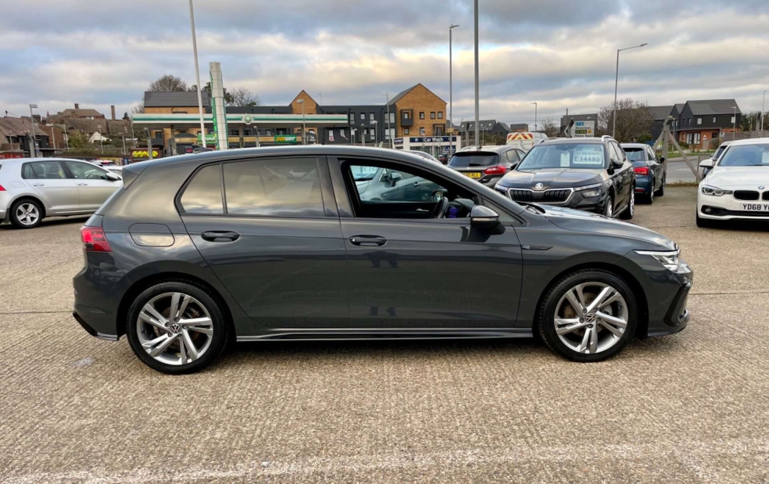 Used Volkswagen Golf 2021 for sale - 76905256: Photo 10