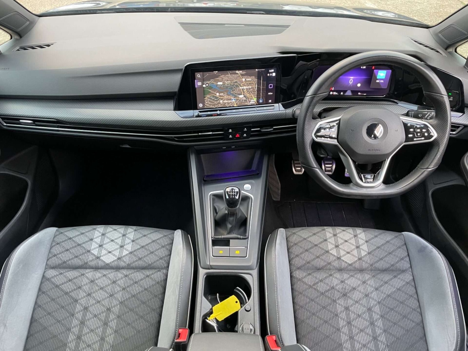 Used Volkswagen Golf 2021 for sale - 76905256: Photo 2