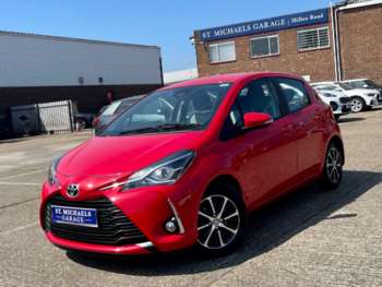 2019 (19) - VVT-I ICON TECH 5-Door