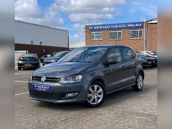 Used Volkswagen Polo 2011 for sale - 79571771: Photo