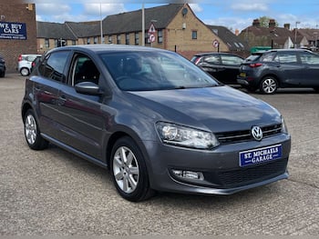 Used Volkswagen Polo 2011 for sale - 79571771: Photo