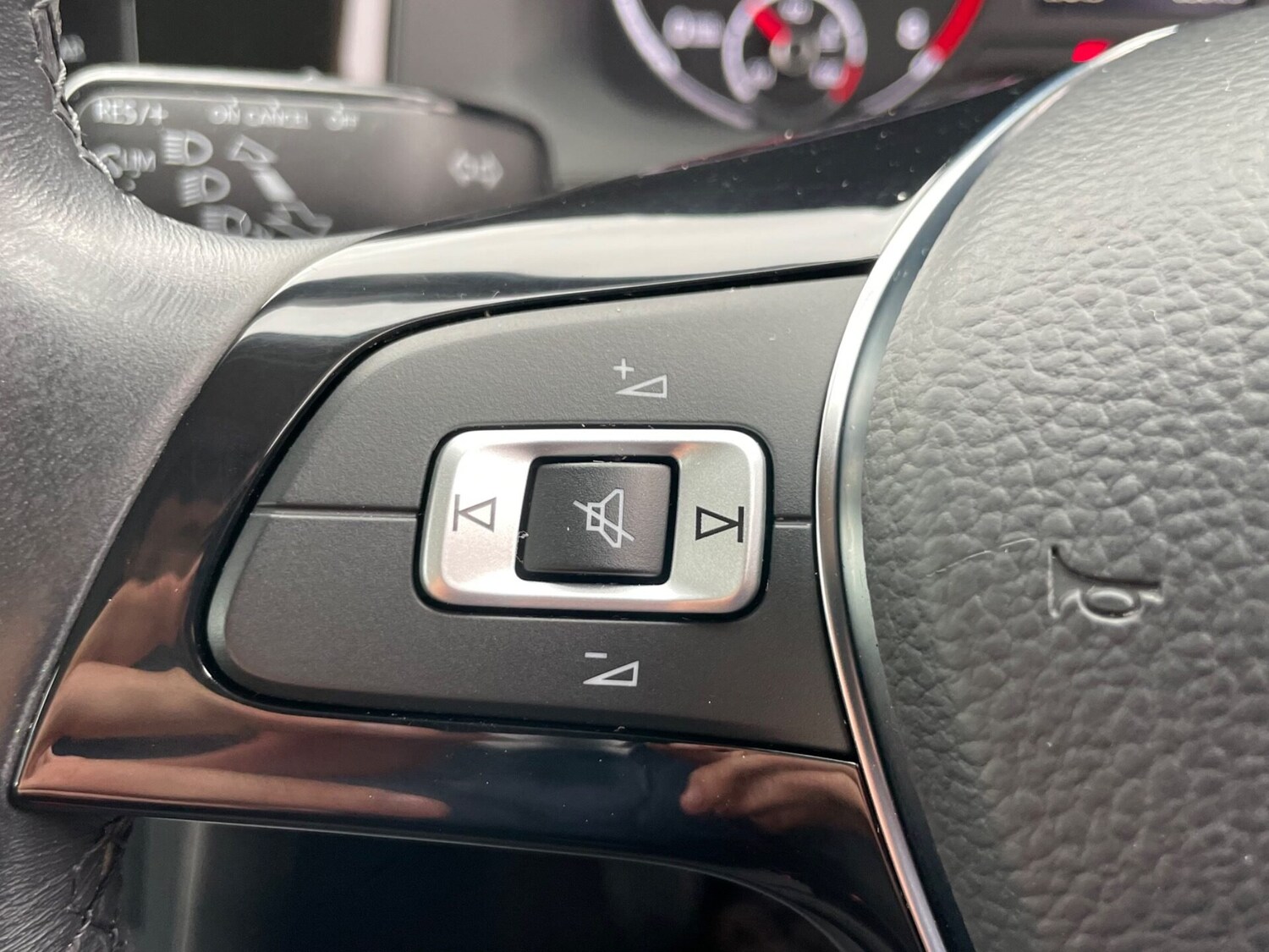 Used Volkswagen Polo 2020 for sale - 76329834: Photo 44