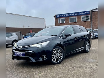 Used Toyota Avensis 2017 for sale - 77712968: Photo