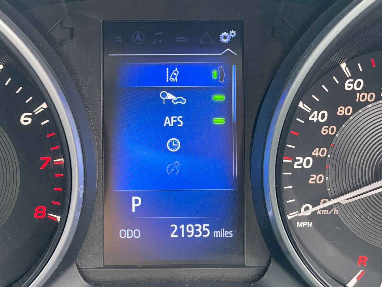 Used Toyota Avensis 2017 for sale - 77712968: Photo 24