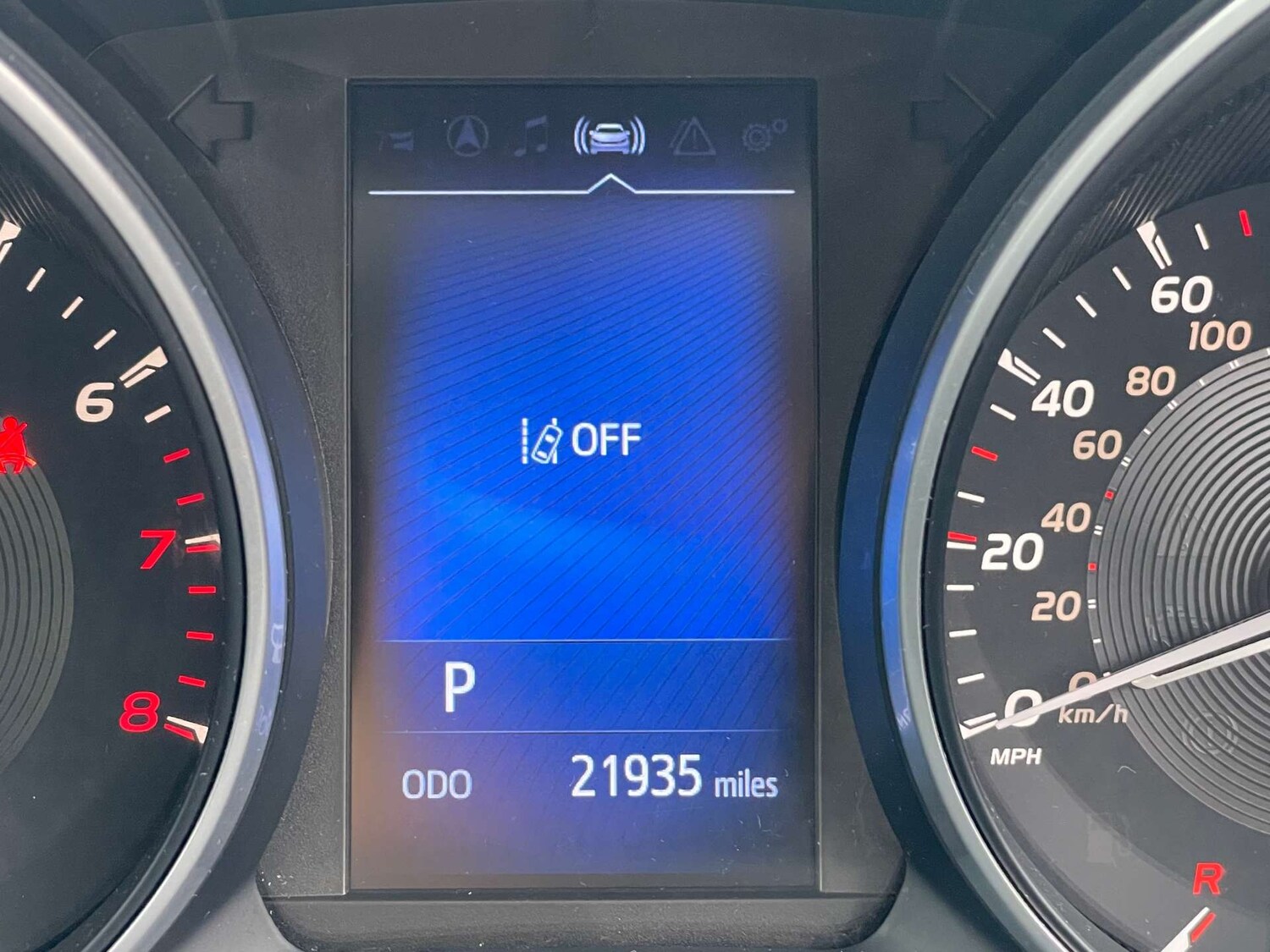 Used Toyota Avensis 2017 for sale - 77712968: Photo 25