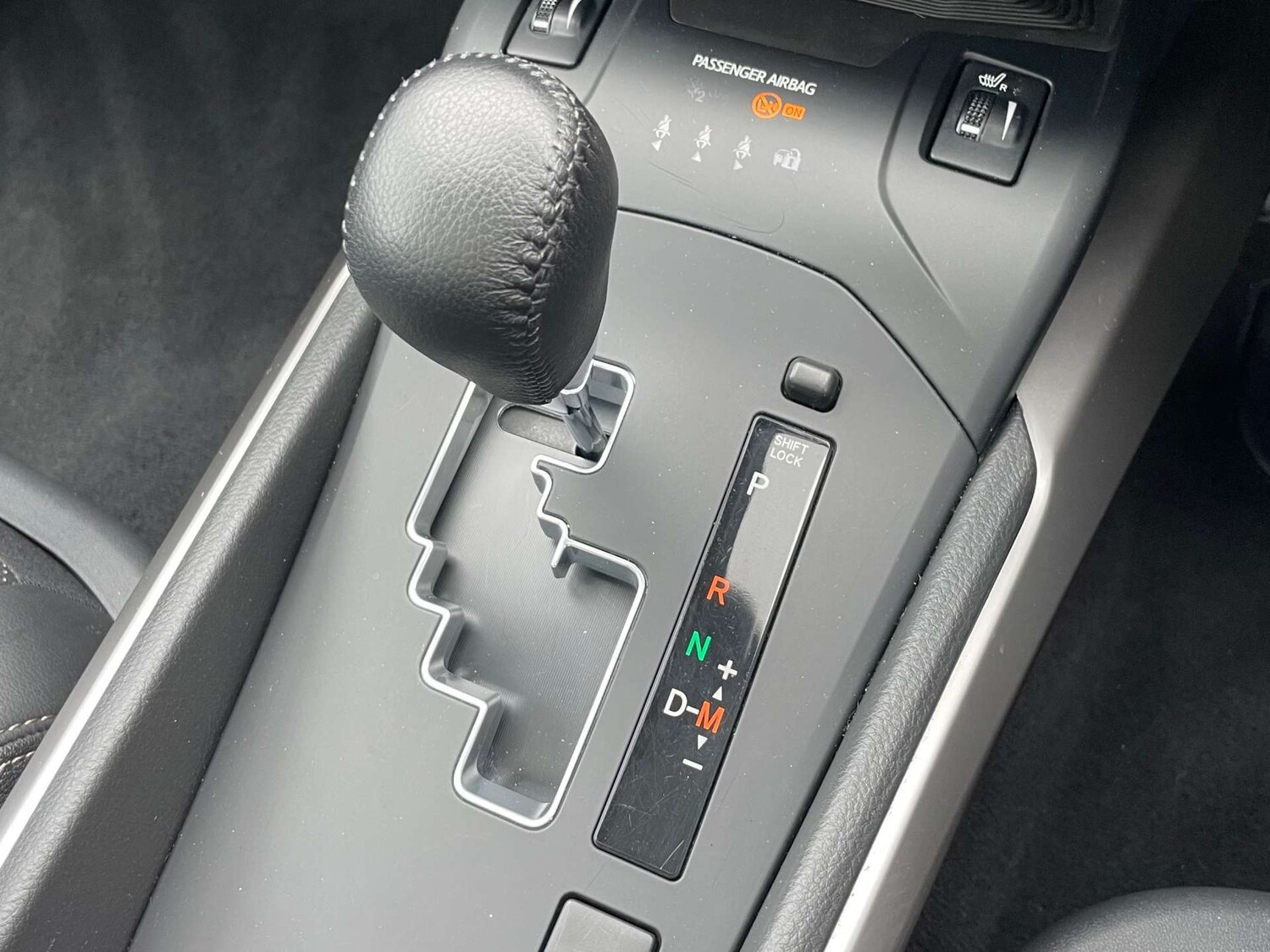 Used Toyota Avensis 2017 for sale - 77712968: Photo 42