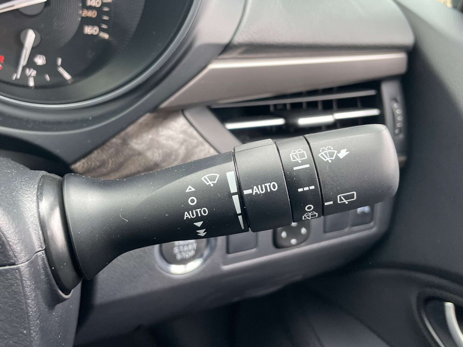 Used Toyota Avensis 2017 for sale - 77712968: Photo 50