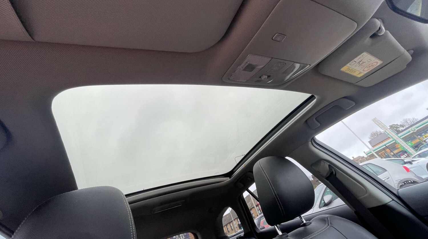 Used Toyota Avensis 2017 for sale - 77712968: Photo 58