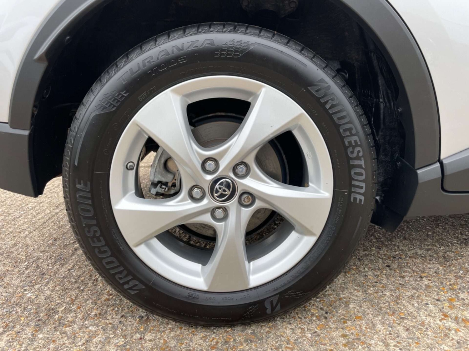 Used Toyota C-HR 2017 for sale - 76922525: Photo 13