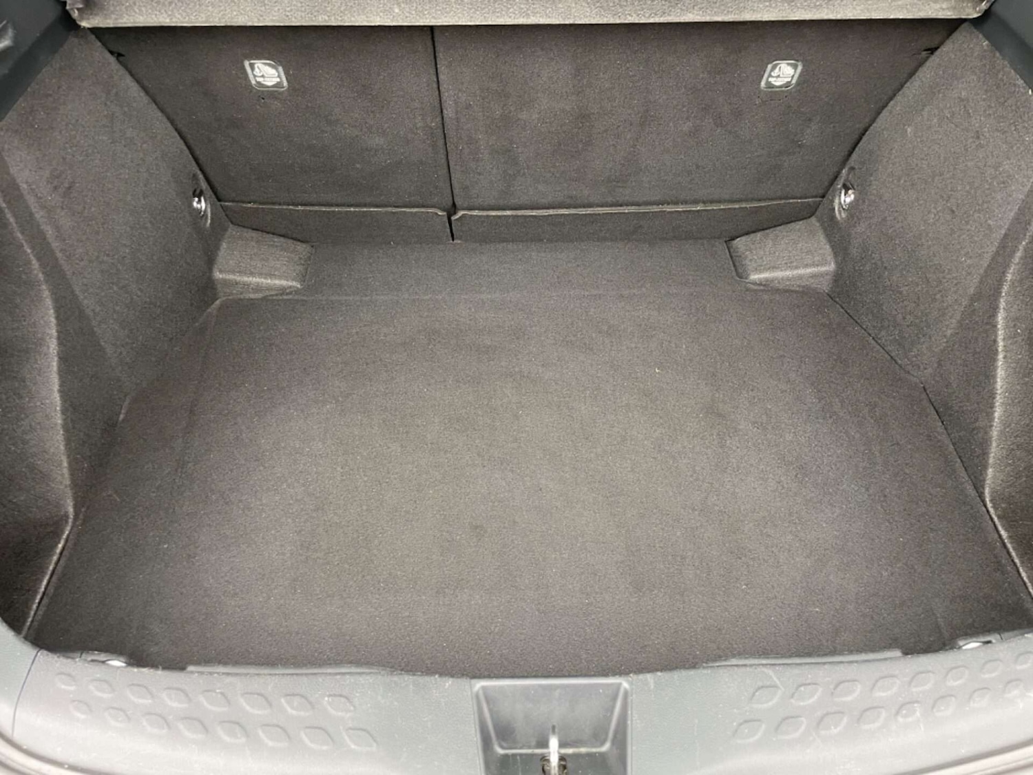 Used Toyota C-HR 2017 for sale - 76922525: Photo 59