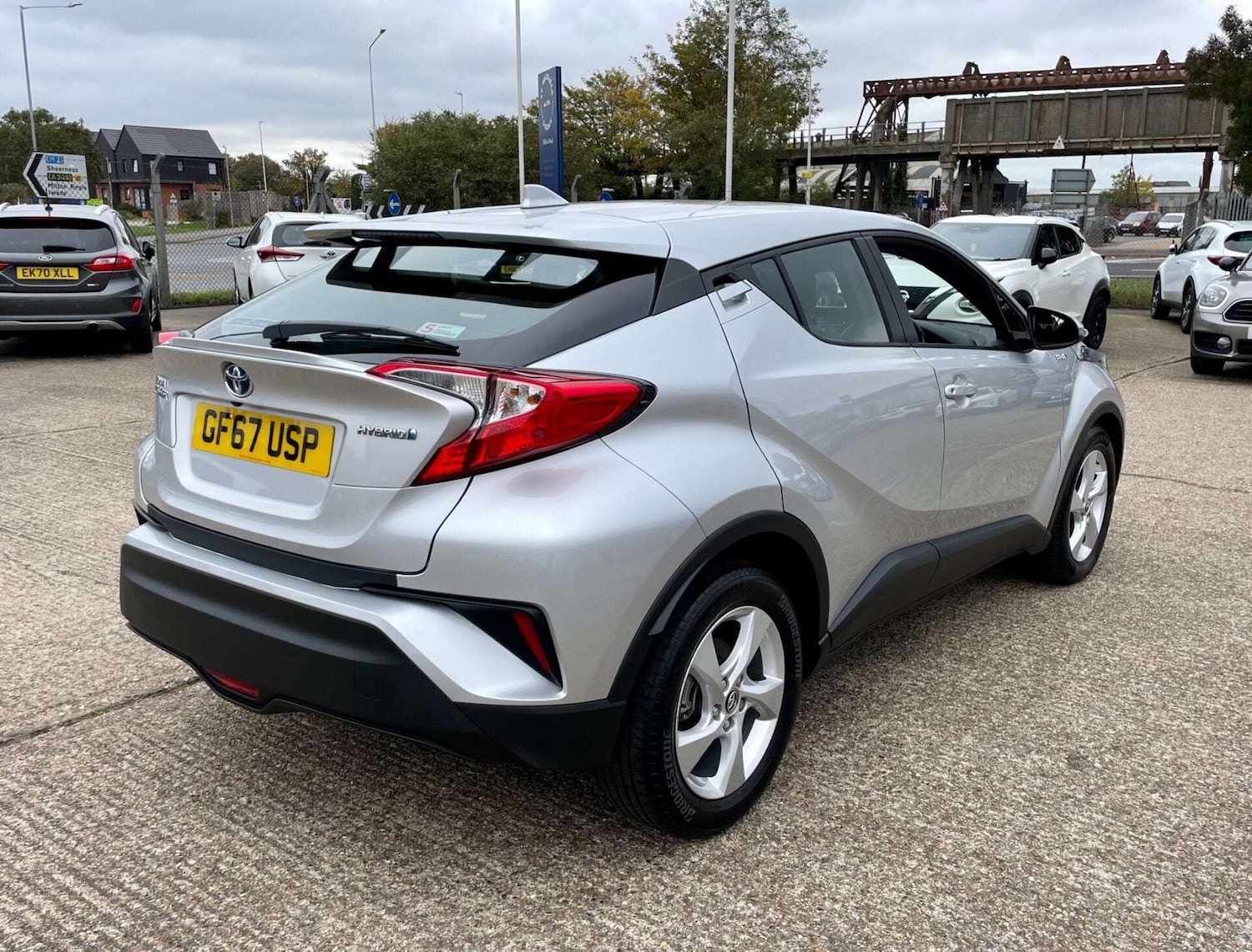 Used Toyota C-HR 2017 for sale - 76922525: Photo 8