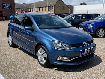 Used Volkswagen Polo 2016 for sale - 78880421: Photo