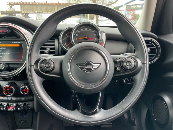 Used MINI Hatch 2018 for sale - 74816752: Photo 19