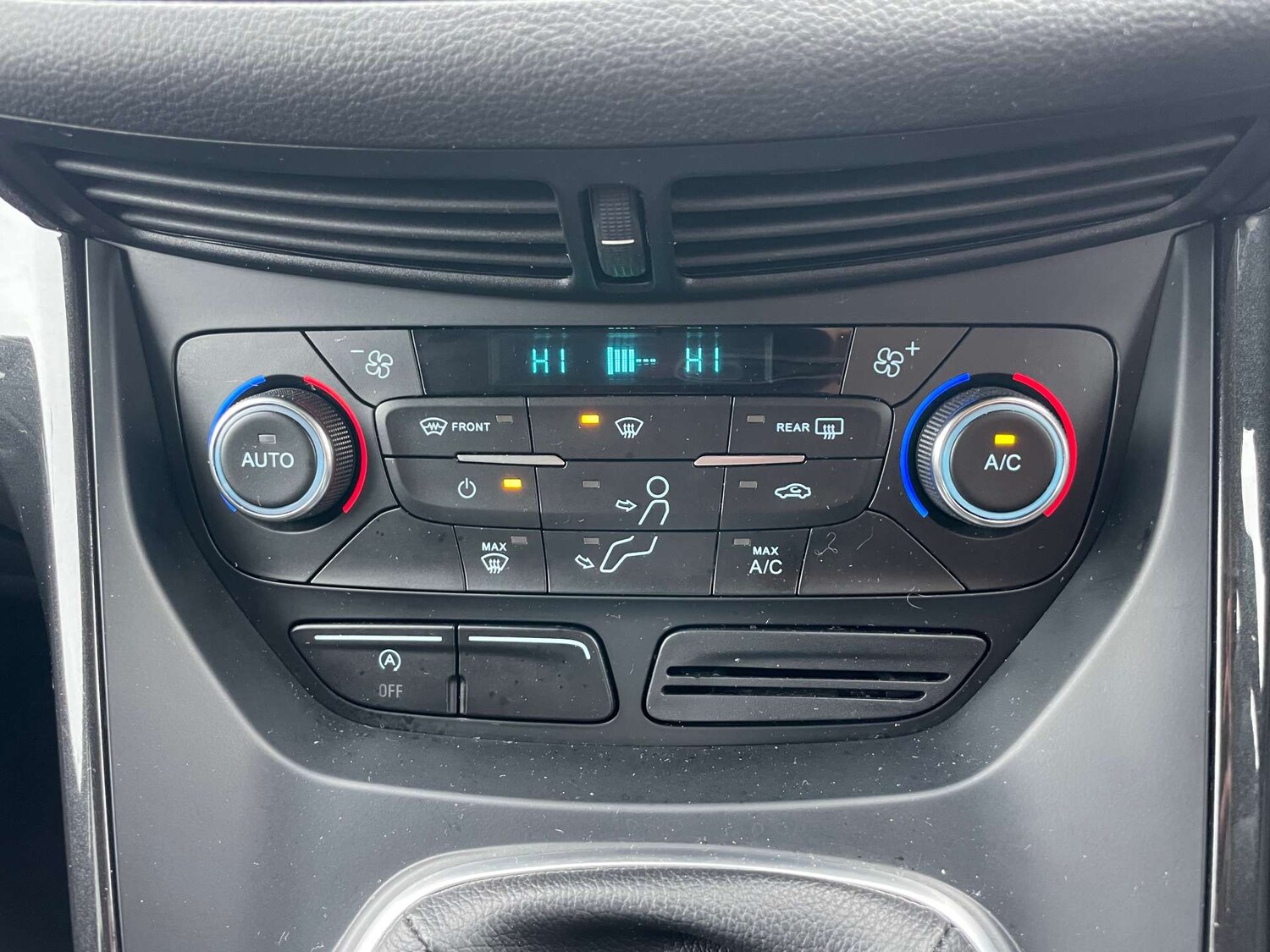 Used Ford Kuga 2018 for sale - 77594762: Photo 40