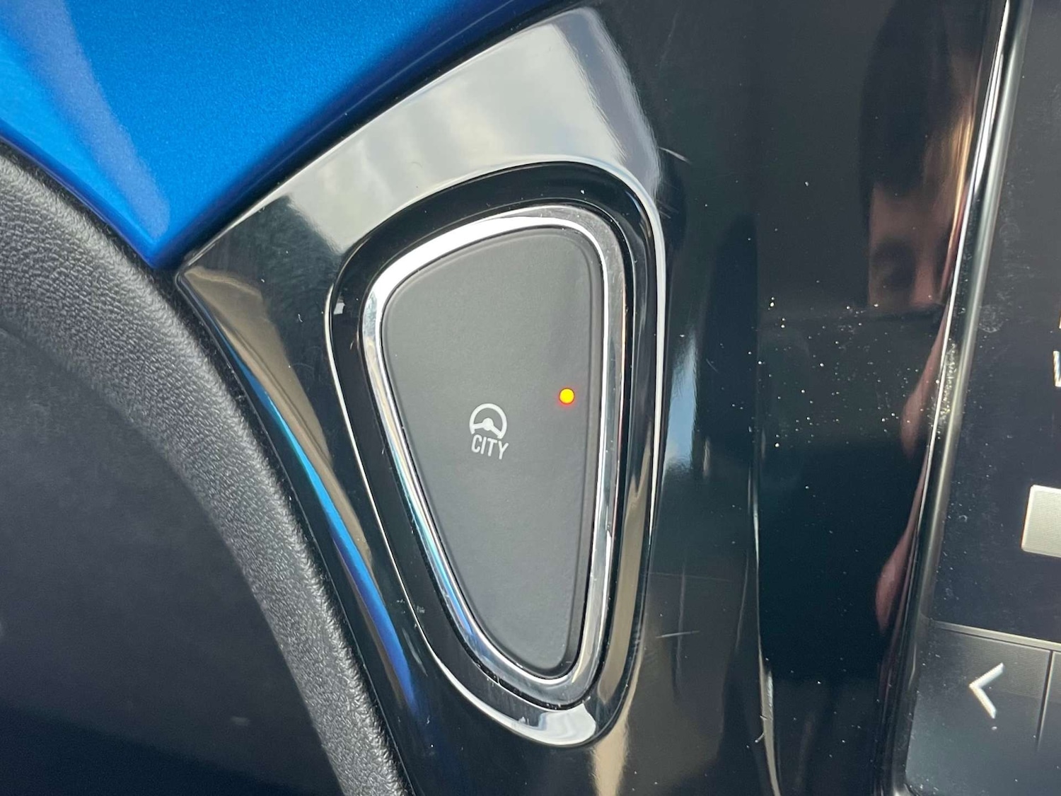 Used Vauxhall ADAM 2017 for sale - 77289437: Photo 34