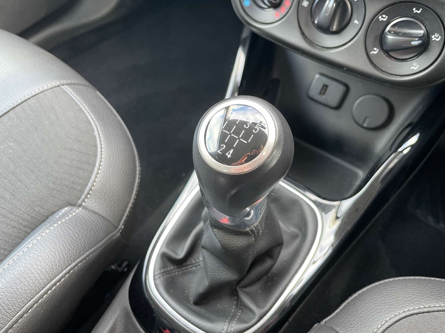 Used Vauxhall ADAM 2017 for sale - 77289437: Photo 37