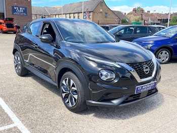Used Nissan Juke 2023 for sale - 78827827: Photo