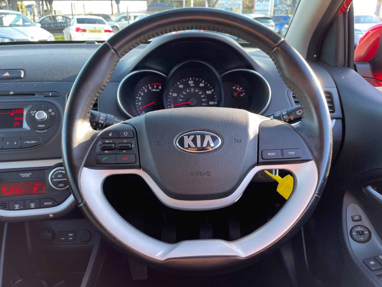 Used Kia Picanto 2016 for sale - 76767659: Photo 19