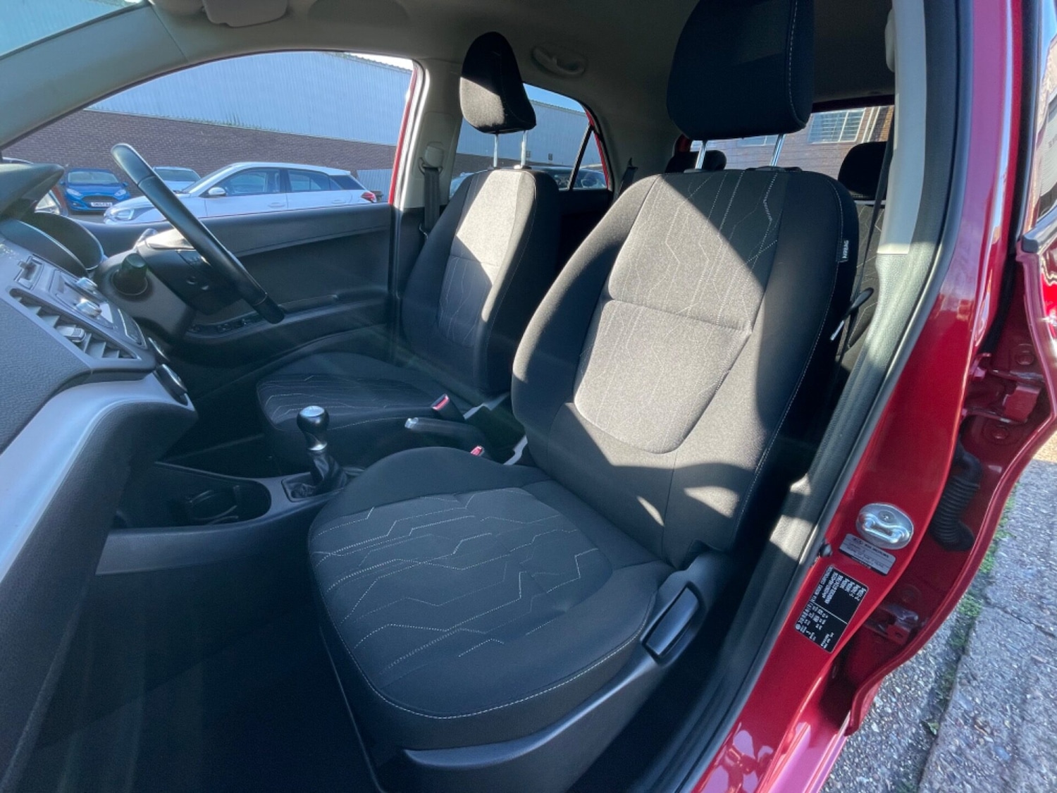 Used Kia Picanto 2016 for sale - 76767659: Photo 43