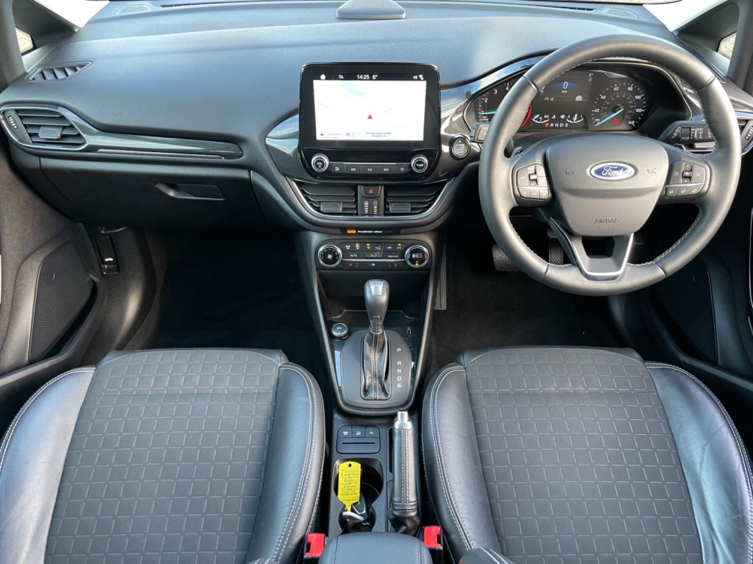 Used Ford Fiesta 2018 for sale - 76588309: Photo 2