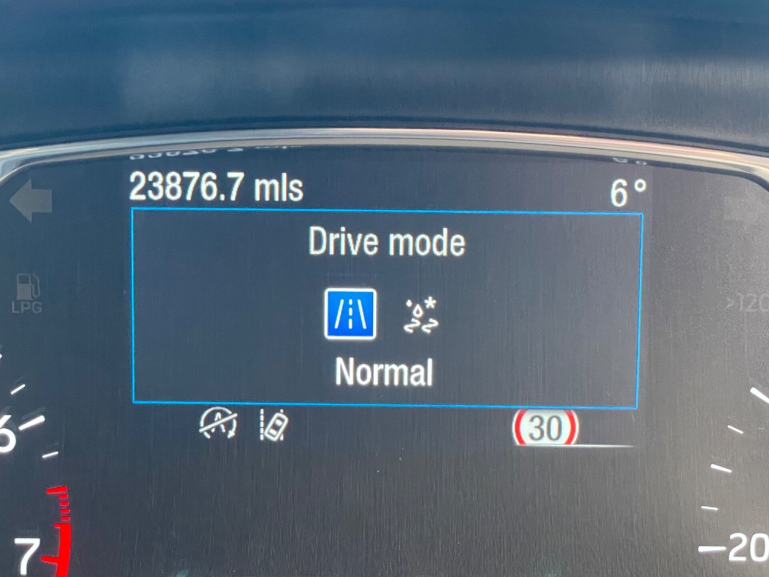 Used Ford Fiesta 2018 for sale - 76588309: Photo 30