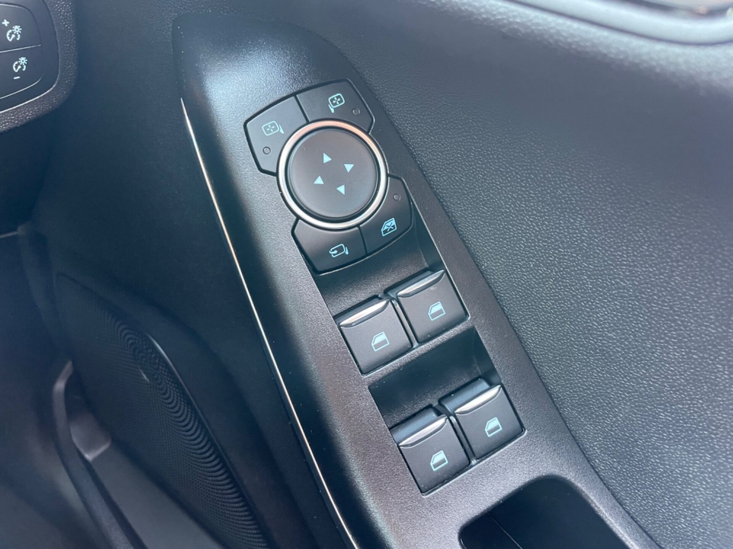 Used Ford Fiesta 2018 for sale - 76588309: Photo 56