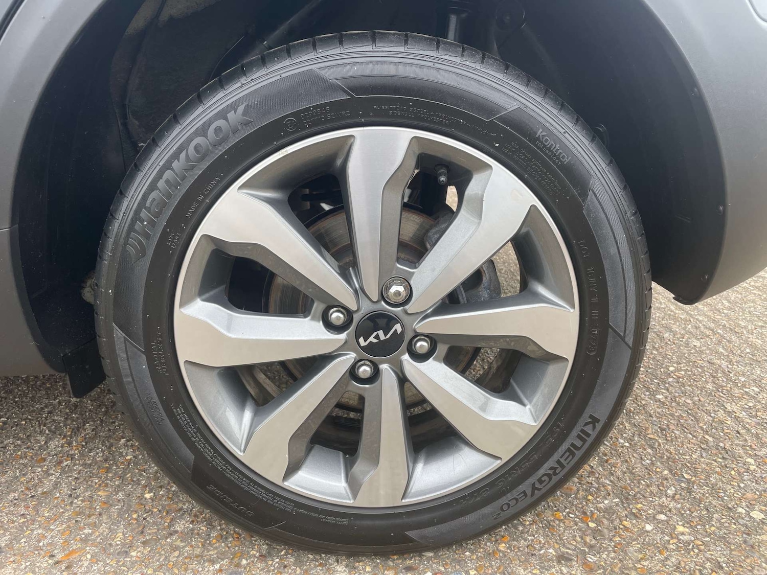 Used Kia Stonic 2023 for sale - 78097407: Photo 13