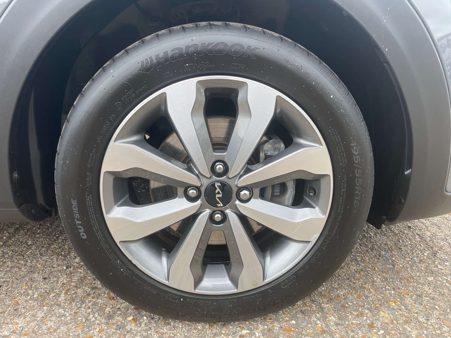 Used Kia Stonic 2023 for sale - 78097407: Photo 15