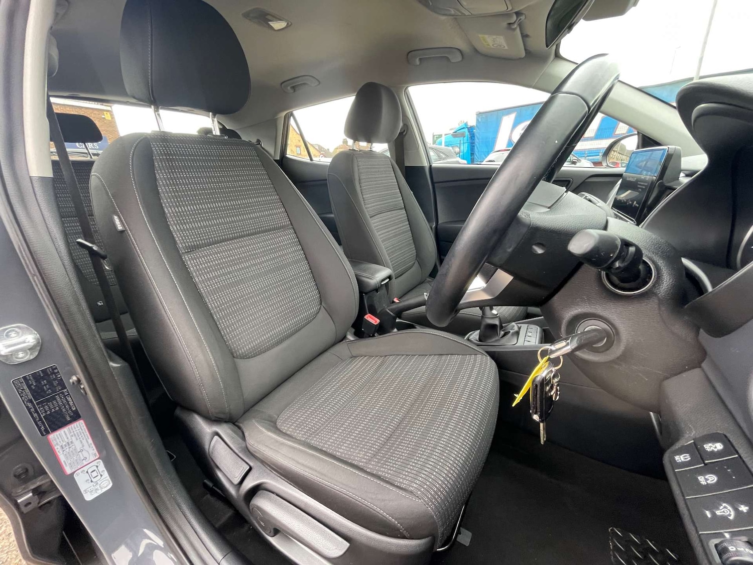 Used Kia Stonic 2023 for sale - 78097407: Photo 52