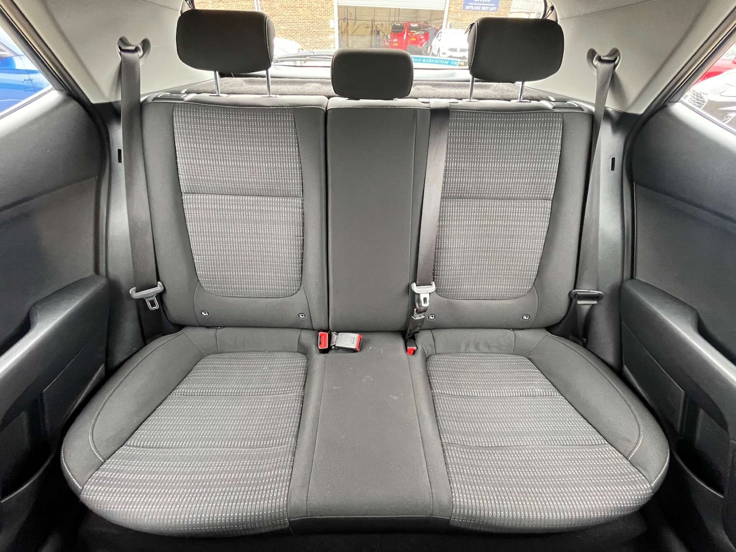 Used Kia Stonic 2023 for sale - 78097407: Photo 54