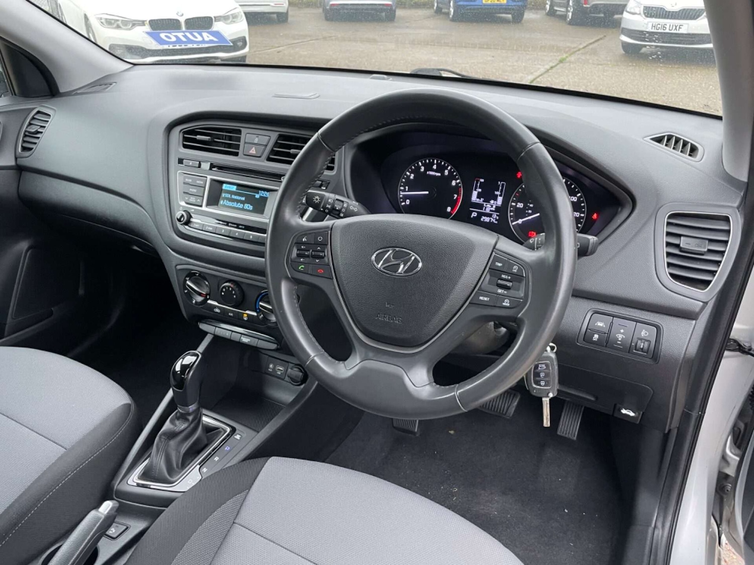Used Hyundai i20 2018 for sale - 76957754: Photo 17