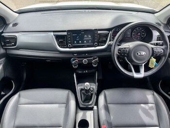 Used Kia Stonic 2020 for sale - 78775514: Photo
