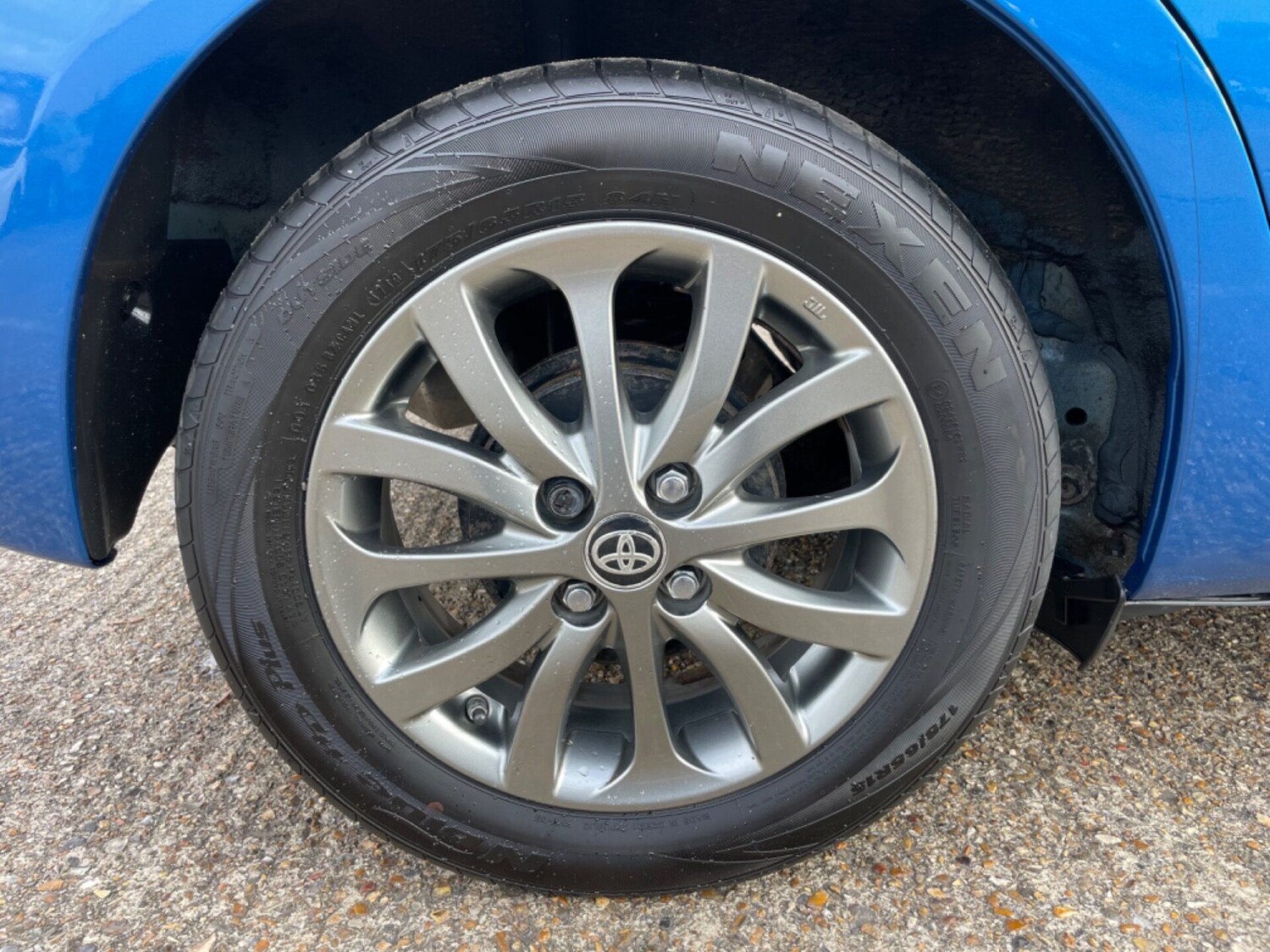 Used Toyota Yaris 2016 for sale - 76287040: Photo 13