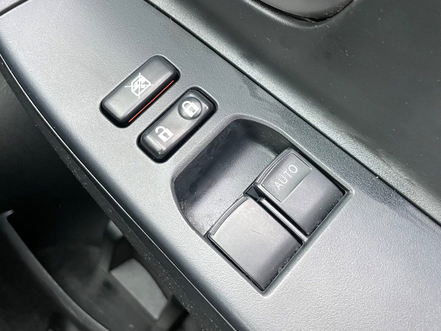 Used Toyota Yaris 2016 for sale - 76287040: Photo 45