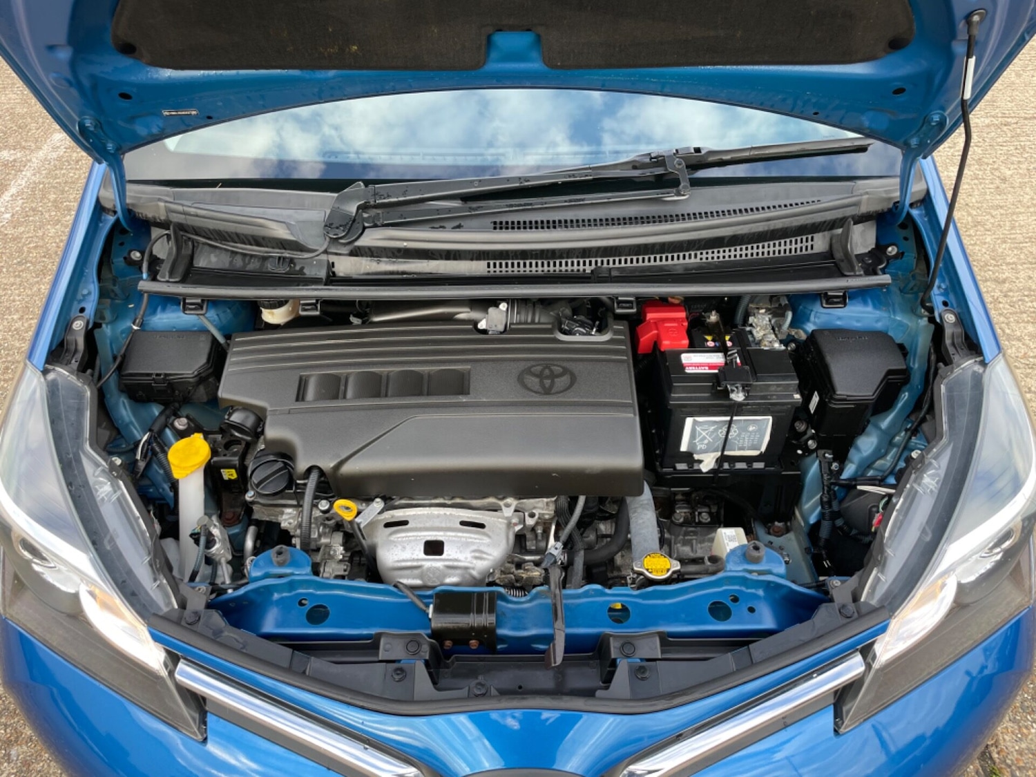 Used Toyota Yaris 2016 for sale - 76287040: Photo 7