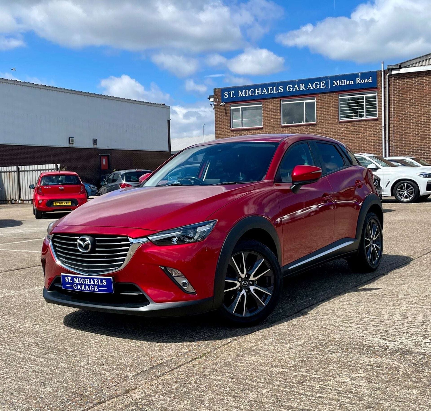 Used Mazda CX-3 2017 for sale - 76922520: Photo 1