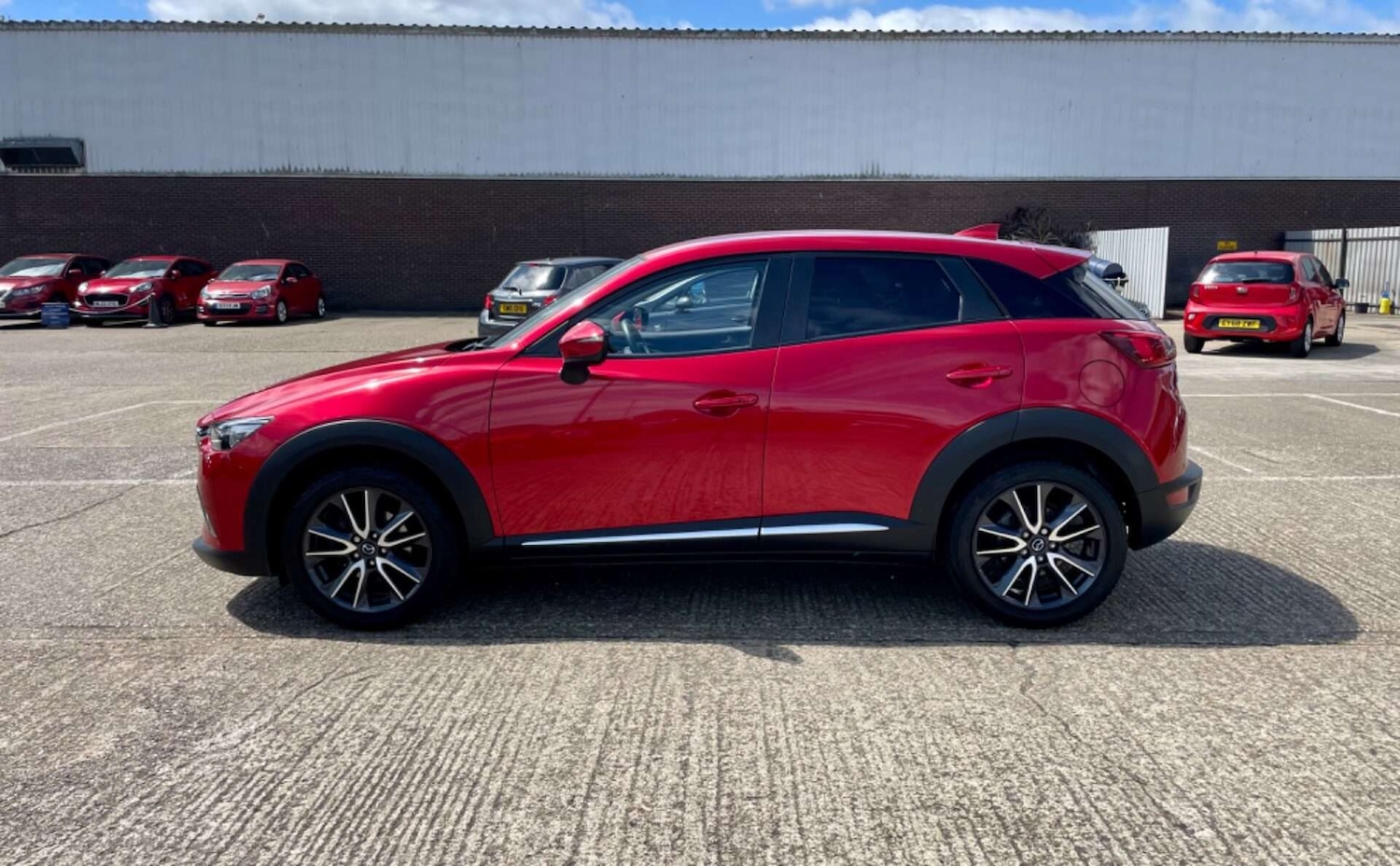 Used Mazda CX-3 2017 for sale - 76922520: Photo 11