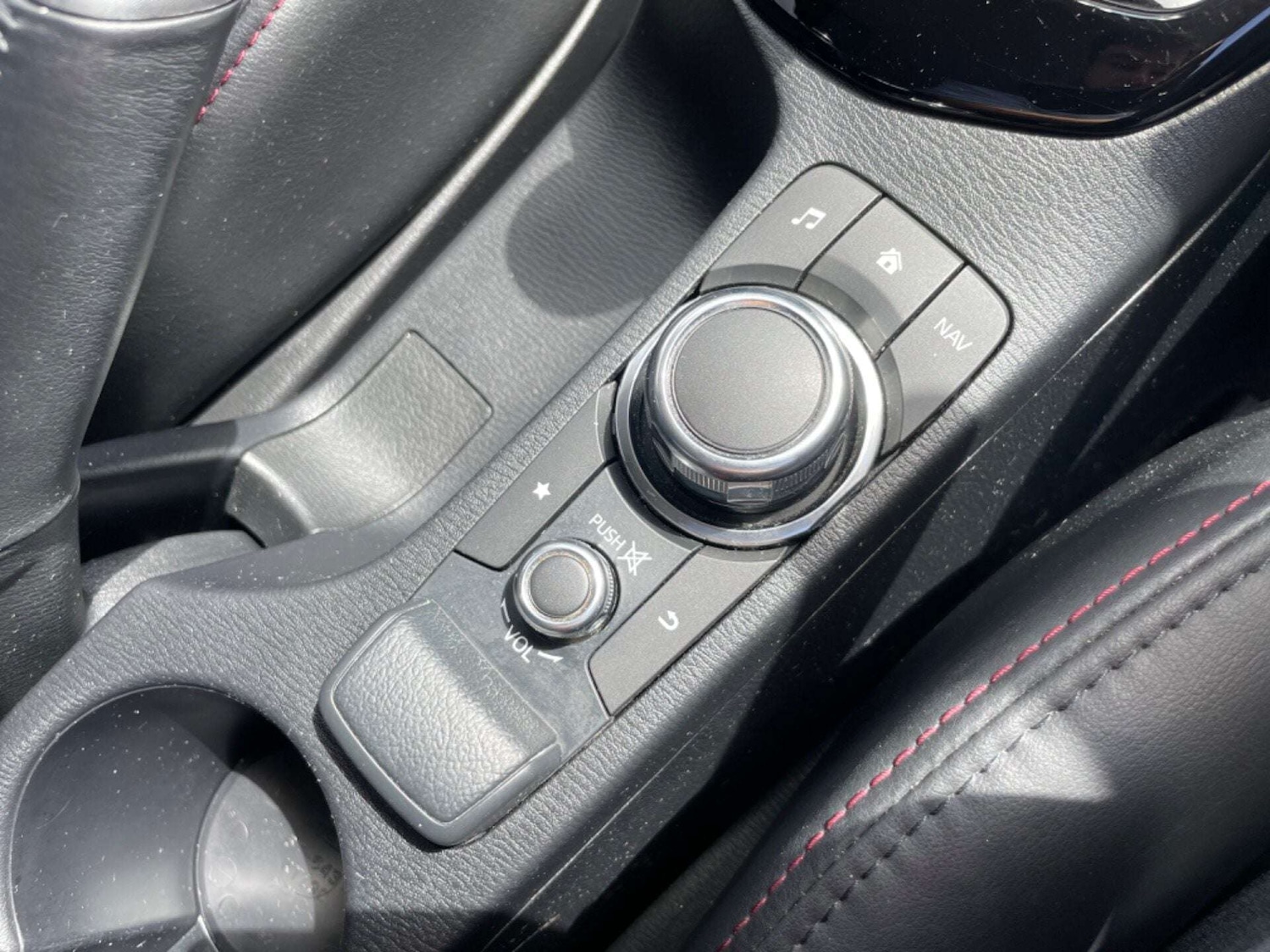 Used Mazda CX-3 2017 for sale - 76922520: Photo 39