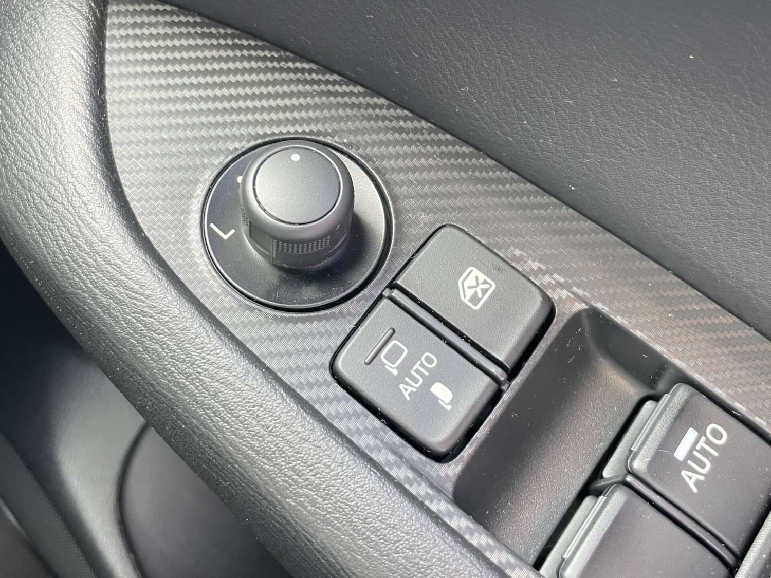 Used Mazda CX-3 2017 for sale - 76922520: Photo 47